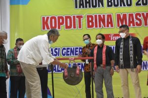 Bupati Sintang Buka RAT Kopdit Bima di Balai Kenyalang
