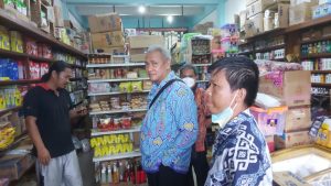 Kelangkaan Minyak Goreng Terjadi Di Sintang, Bupati Gelar Sidak
