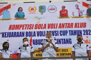 Kejuaraan Klub Bola Voli Sintang Resmi Dibuka.