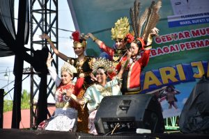 Harjad Kota Sintang 2025, 195 Pelaku Usaha Ikuti Pameran Ekonomi Kreatif dan Kuliner