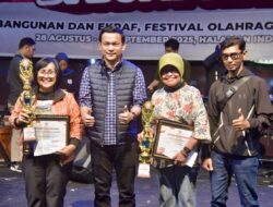 Wabup Sintang Tutup Pameran Pembangunan 2025 di Halaman GOR Apang Semangai